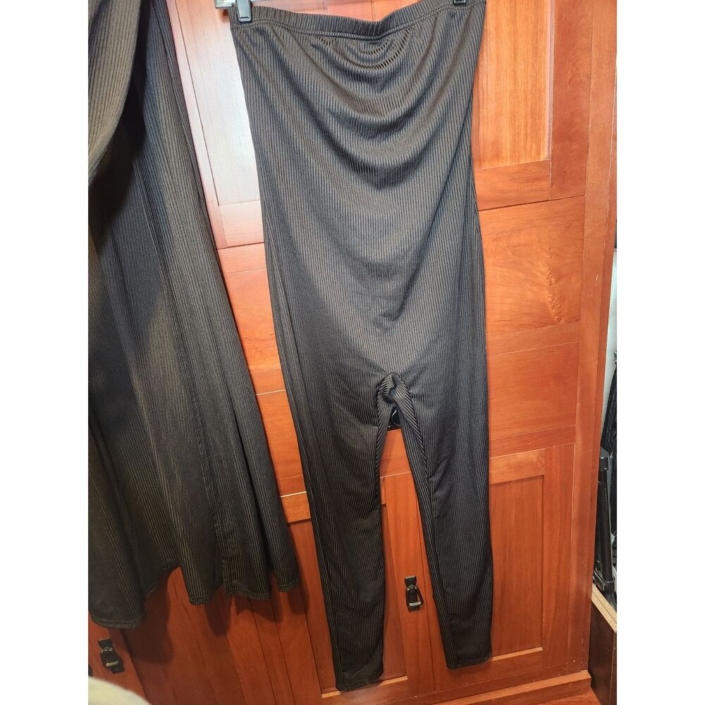 Black Ribbed Lounge Set with Robe and High Rise Bottoms Women's Size Large - Picture 4 of 11